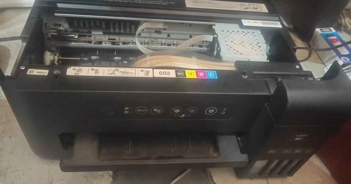 爱普生L1258打印机一通电三个灯常亮故障远程刷主板固件维修